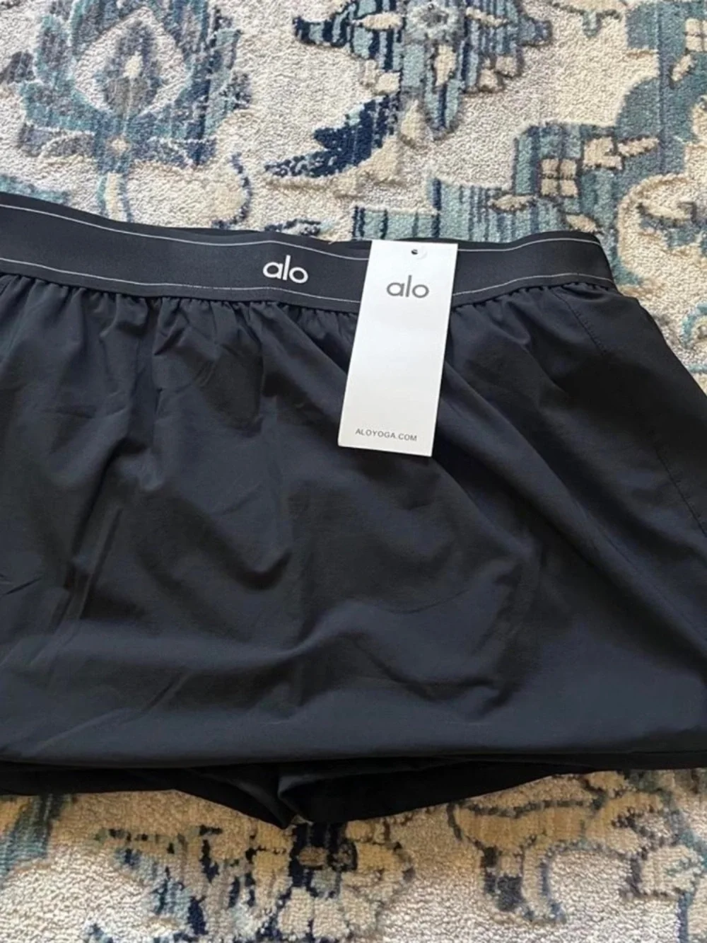 ALO Yoga Black Athletic Mini Skirt with Logo Waistband